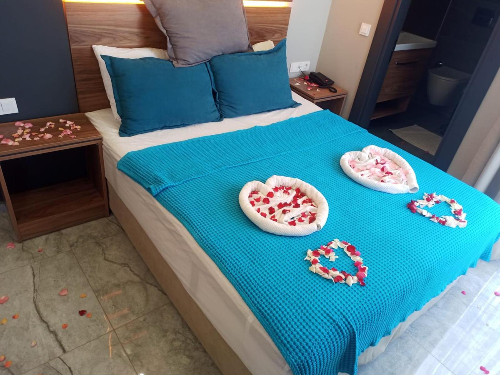 Basar Hotel Erdemli Exteriör bild